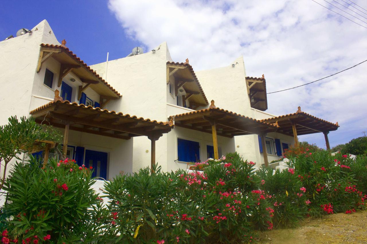 Danaides Studios Batsi Exterior foto